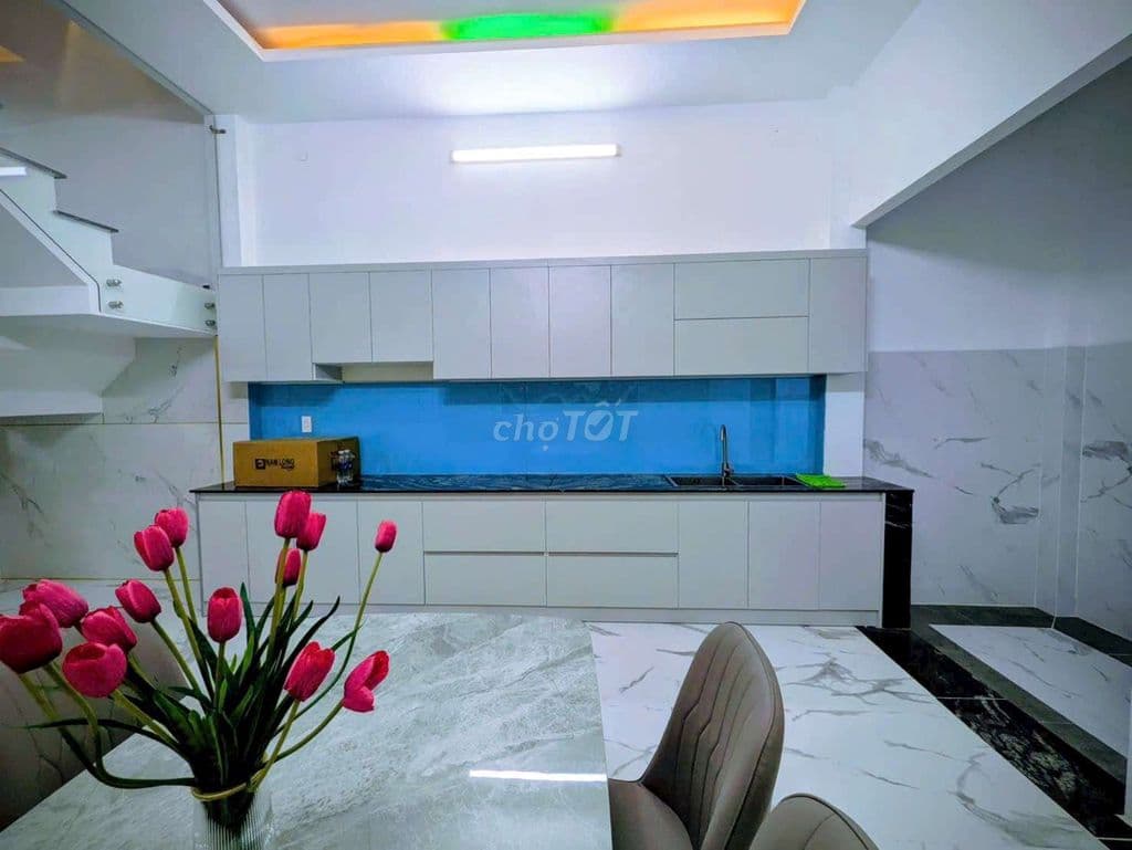 BÁN GẤP NHÀ 4X19- 1 TRỆT 2 LẦU, HẺM XE HƠI, SỔ RIÊNG, GIÁ : 5,9 TỶ - Ảnh 2