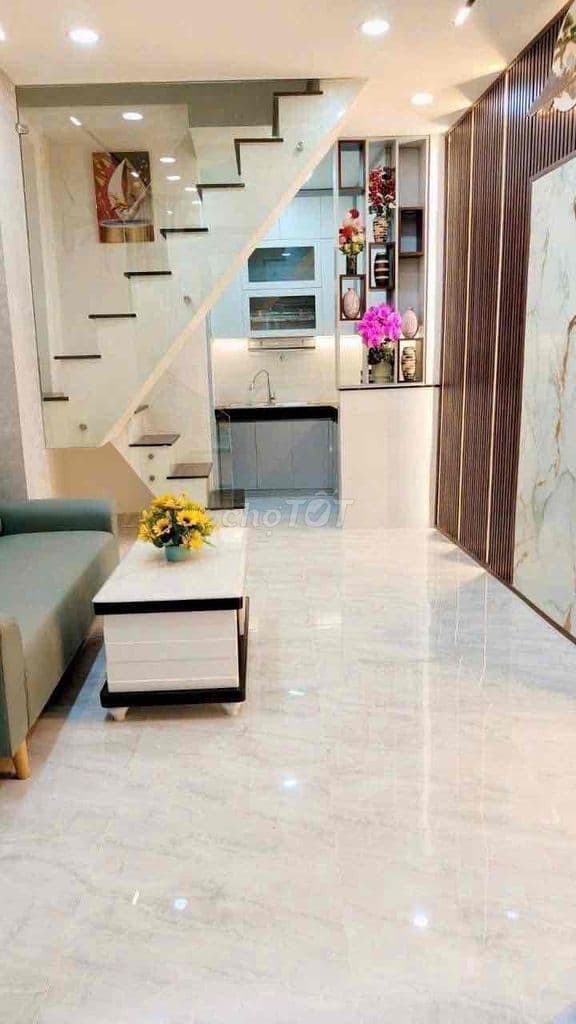 Nhà bán chính chủ vừa mới hoàn thiện đầy đủ nội thất - Ảnh 3