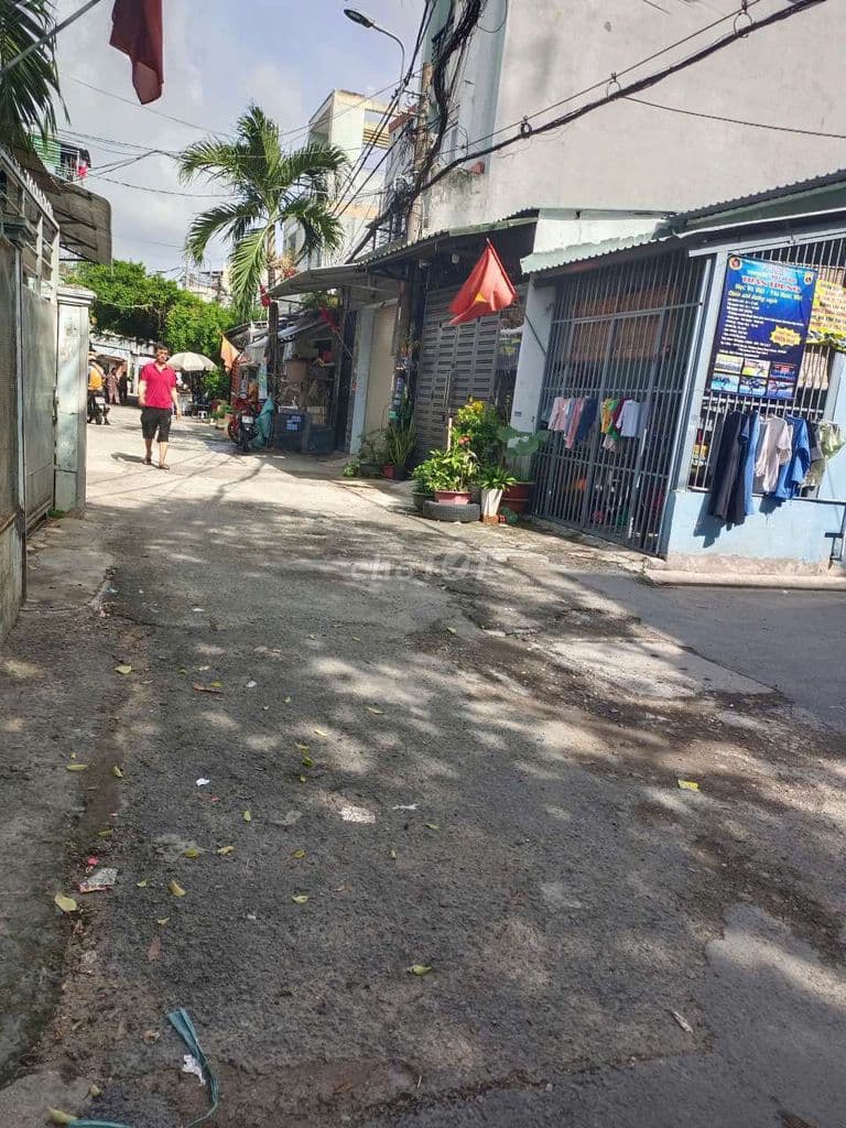 nhà đồng hành lâu năm nay bán lại - Ảnh 2