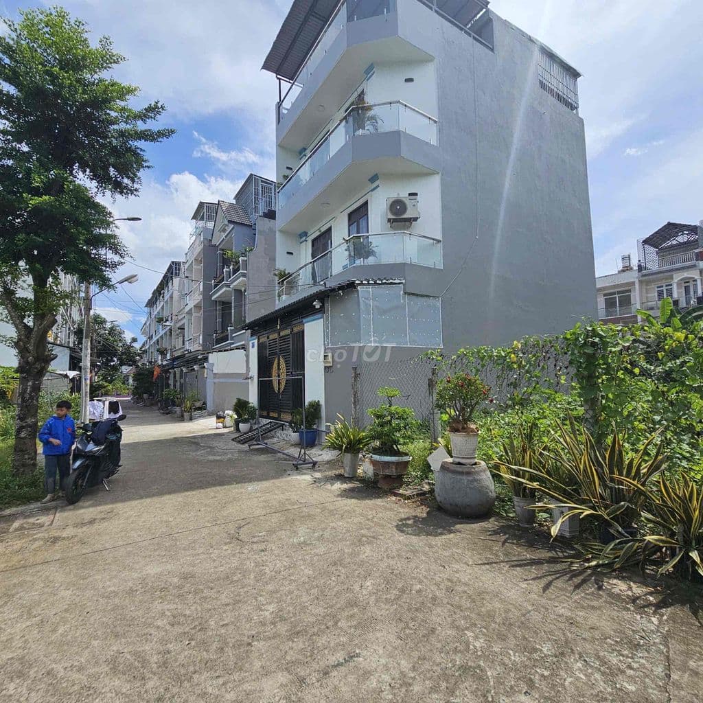 ĐẤT XAY BIỆT THỰ NGANG 12 dài 12 gần trung tâm lê văn lương. - Ảnh 3