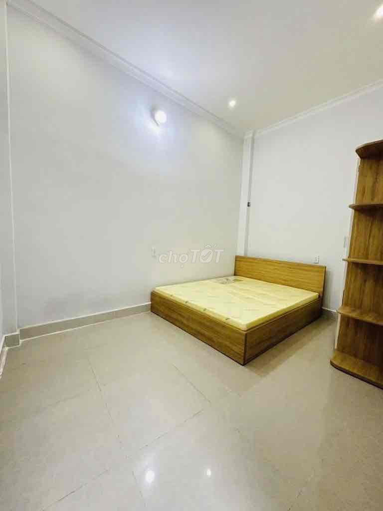 Bán đất tặng nhà , 72m2 , cho thuê 11tr, gần CV Làng Hoa - Ảnh 2