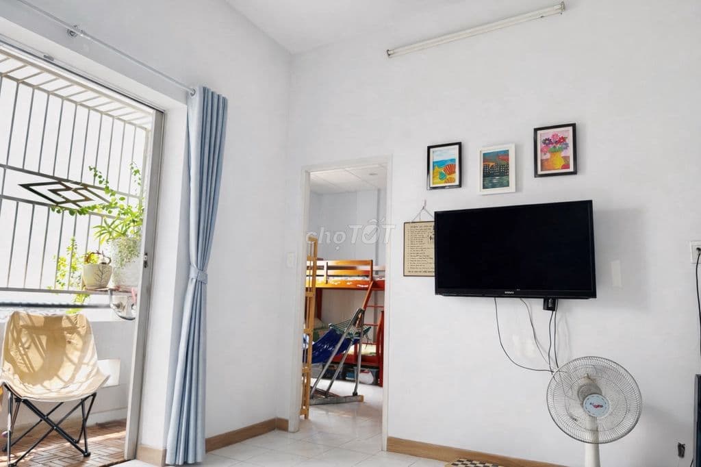 CC 2pn Quận 8, sổ đỏ, Siêu mát, cần tiền bán gấp