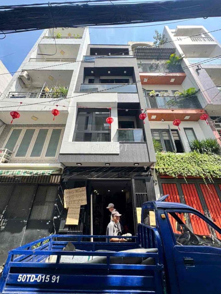 Nhà hẻm xe 16 chỗ lưu thông khu vip Lê Văn Sỹ-Huỳnh Văn Bánh PNhuan