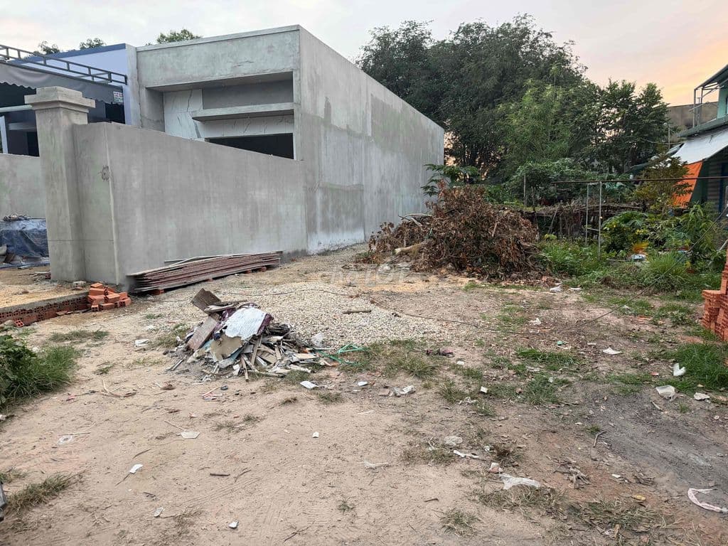 Bán gấp lô đất 160m2 thổ cư đường Lê Thị Bay vào 300mét,gần trường học - Ảnh 3