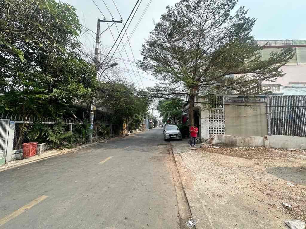 ĐẤT MẶT TIỀN SIÊU ĐẸP NGAY BẾN XE BUÝT HIỆP THÀNH -QUẬN 12-70M2