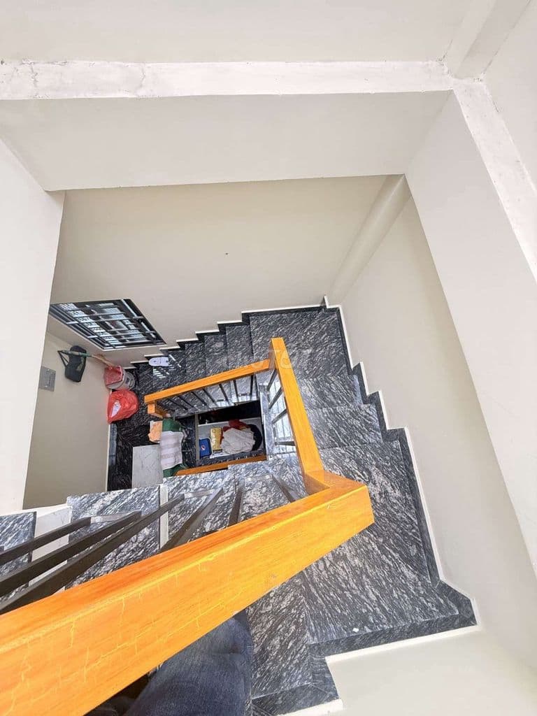 TÂN BÌNH , 4 tỷ hơn, 36m2, 3 TẦNG ĐÚC , GIÁP Q10, Q3, PN - Ảnh 3