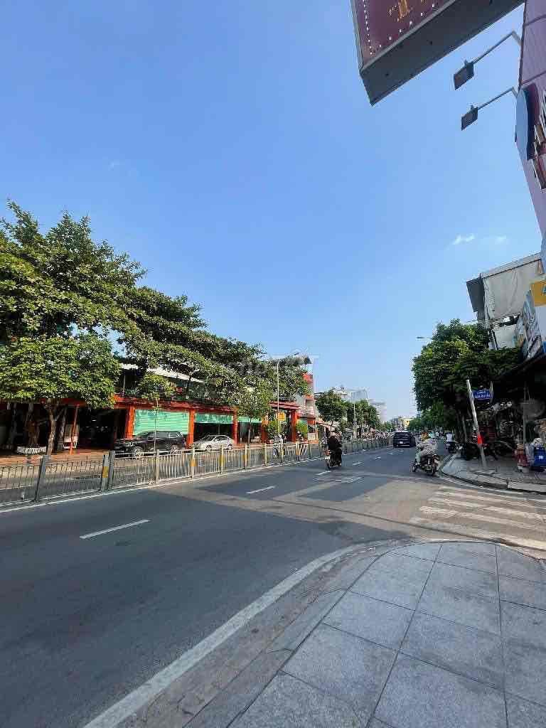 MTKD Luỹ Bán Bích 31m2 3 tầng chỉ hơn 5 đồng