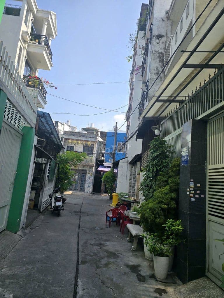 Bán nhà hẻm thông đường Thống Nhất 97,6m2 đất chỉ hơn 6 tỷ