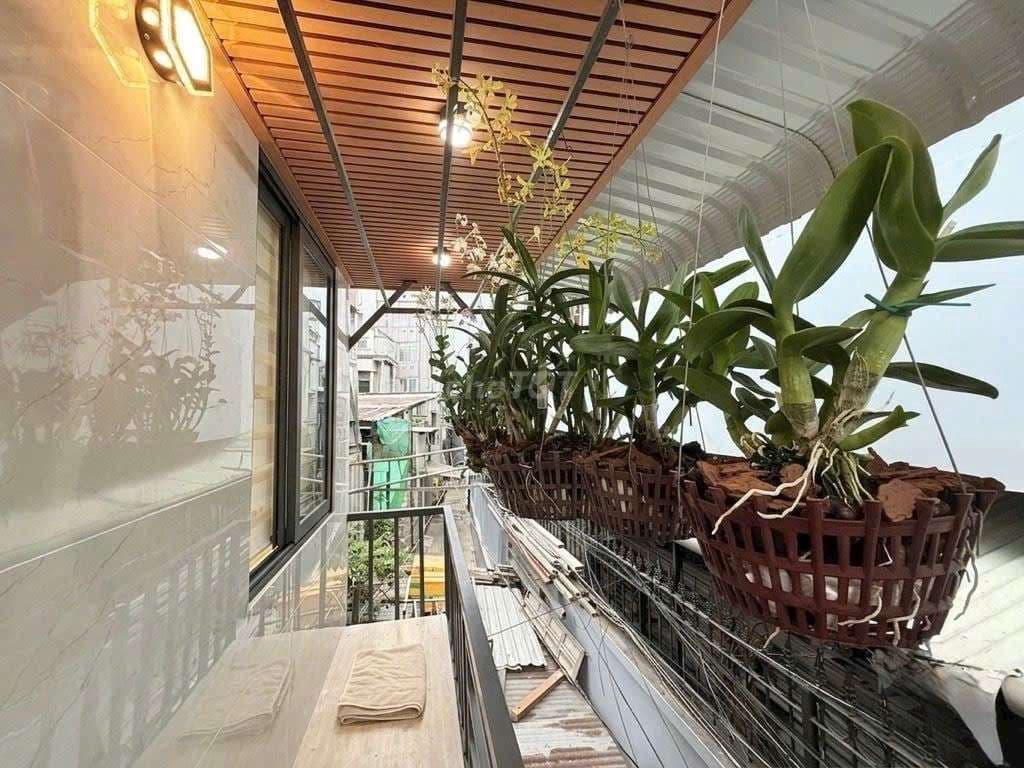 NHÀ 4 PHÒNG NGỦ CÓ PHÒNG DƯỚI TRỆT - NGUYỄN THÁI SƠN - GÒ VẤP GIÁ 6.9T