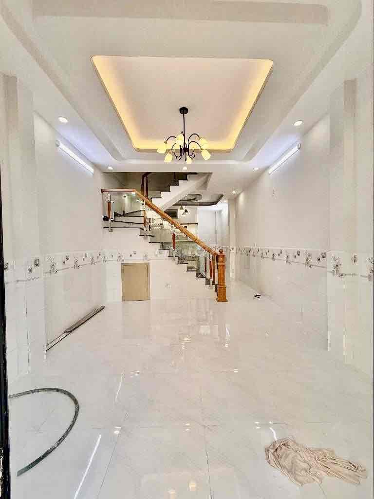 HIẾM 2 TẦNG BTCT 3PN GÒ XOÀI SÁT LÊ VĂN QUỚI-HẺM 5M THÔNG-42M2-CHỈ 3.8