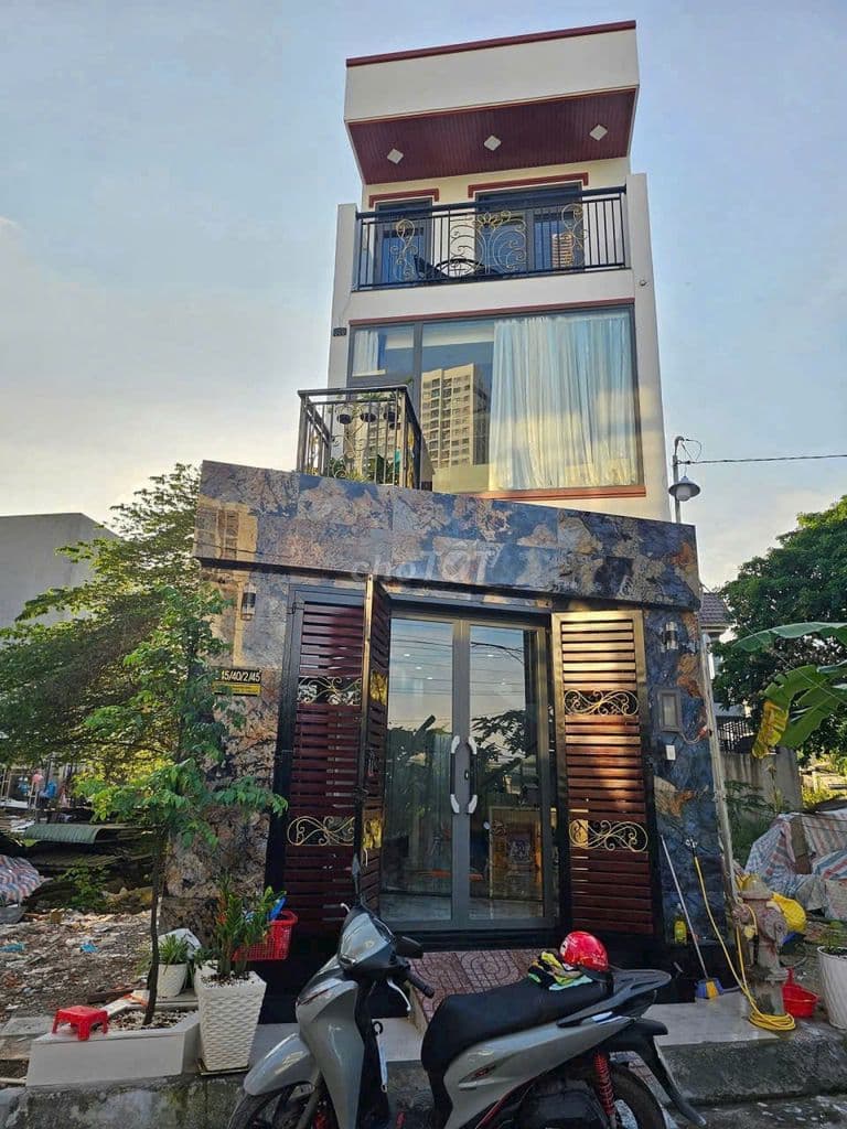 CHÍNH CHỦ NGỘP NẶNG BÁN NHANH NHÀ NGAY ĐỐI DIỆN VINHOMES Q9