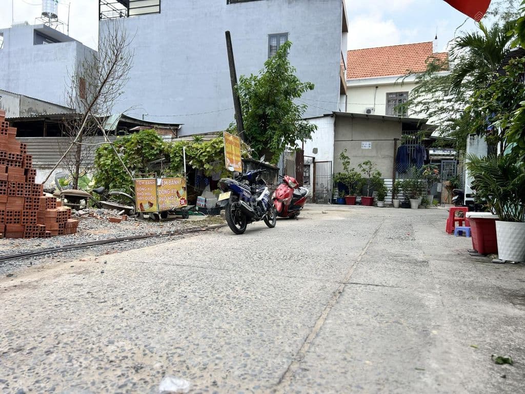 Mỹ Hòa 3, full thổ cư, gần trường ĐH HUFLIT, giá 18 tỷ, đường oto - Ảnh 3