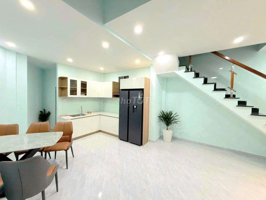 BÁN NHÀ 2 TẦNG ĐÚC MỚI ĐẸP NGAY CHỢ HIỆP THÀNH, 42M2, 2PN, 2WC, HXH - Ảnh 2