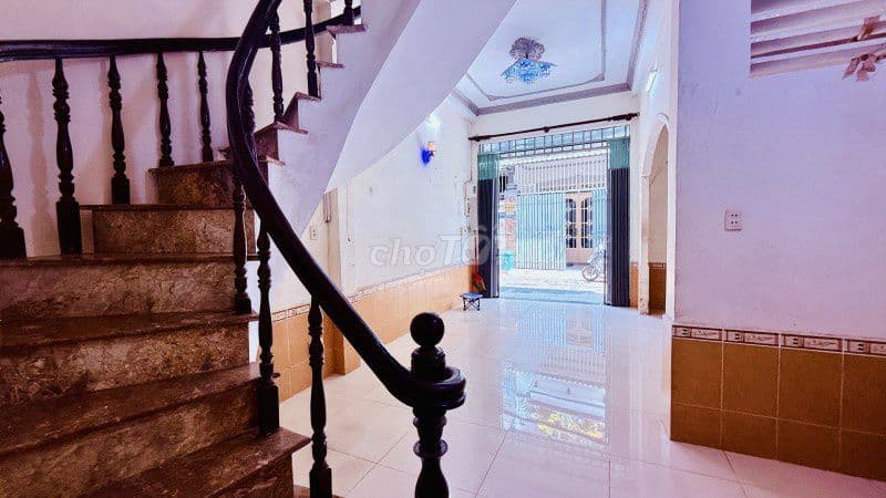 Nhà ngon hẻm xe tải thông, DT(5.9x11m) tại Phạm Văn Chiêu. Giá 3.99 Tỷ - Ảnh 2