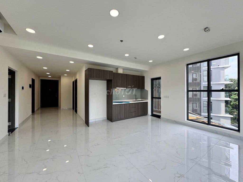 Cực hot! Duplex Centery 160m2, 2 tầng giá bán chỉ 15 tỷ, Celadon City - Ảnh 2