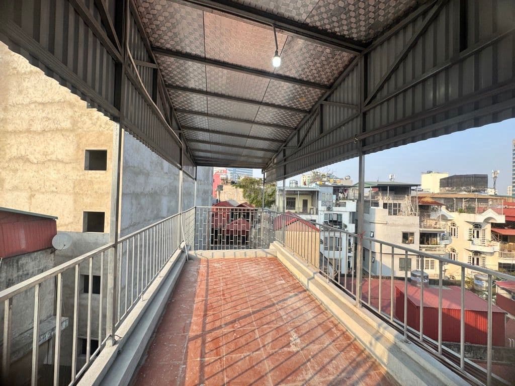 NHÀ MỚI PHƯƠNG MAI – Ô TÔ ĐỖ CỬA – THANG MÁY – 6 TẦNG – NHỈNH 9 TỶ - Ảnh 2