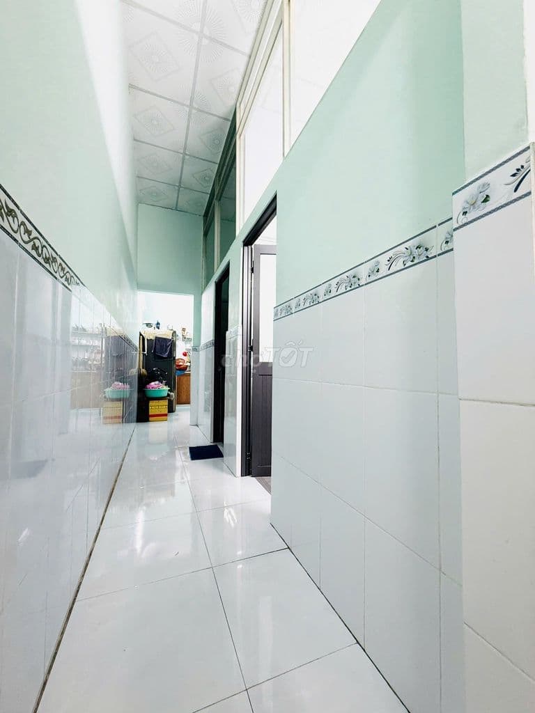 Chỉ 2,4 Tỷ, Nhà SHR, 50M2, Gần Chợ Xuân Thới Thượng, Không Quy Hoạch. - Ảnh 3