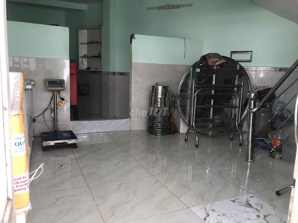 1tỷ300tr Nhà có sổ hồng đồng thửa 3 căn đg lê văn lương - Ảnh 3