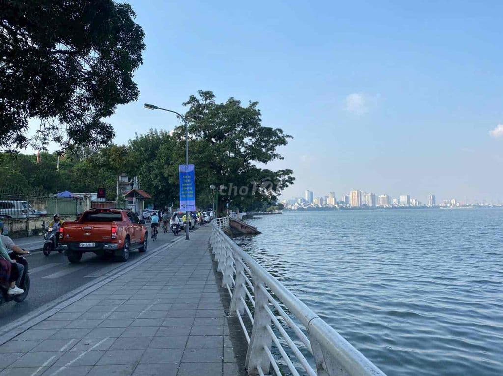 BÁN GẤP NGUYỄN ĐÌNH THI TÂY HỒ 42M MT 5M 3 NGỦ VIEW HỒ NHỈNH 12 TỶ