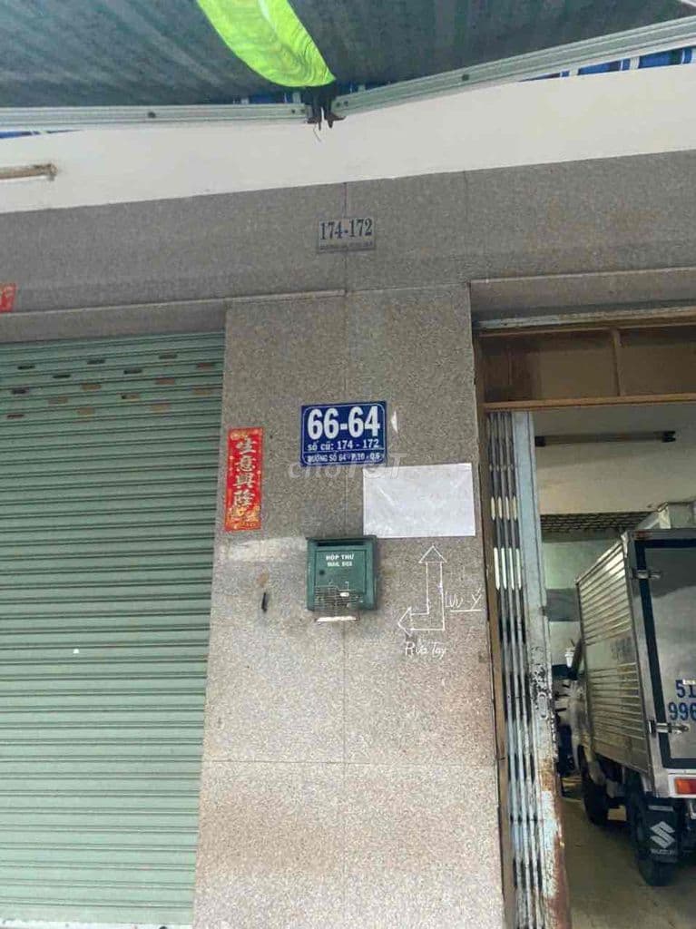 Cần bán nhà mặt tiền đường 64. khu dân cư. đối diện công viên