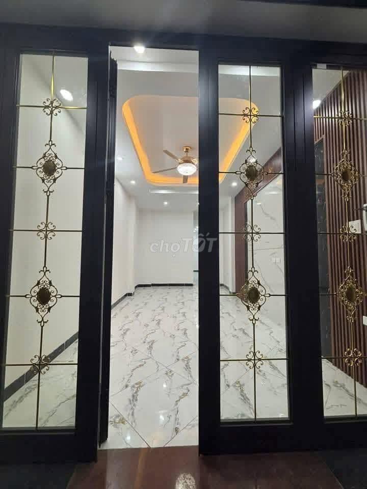 bán nhà Bát Khối Thanh Trì giảm giá