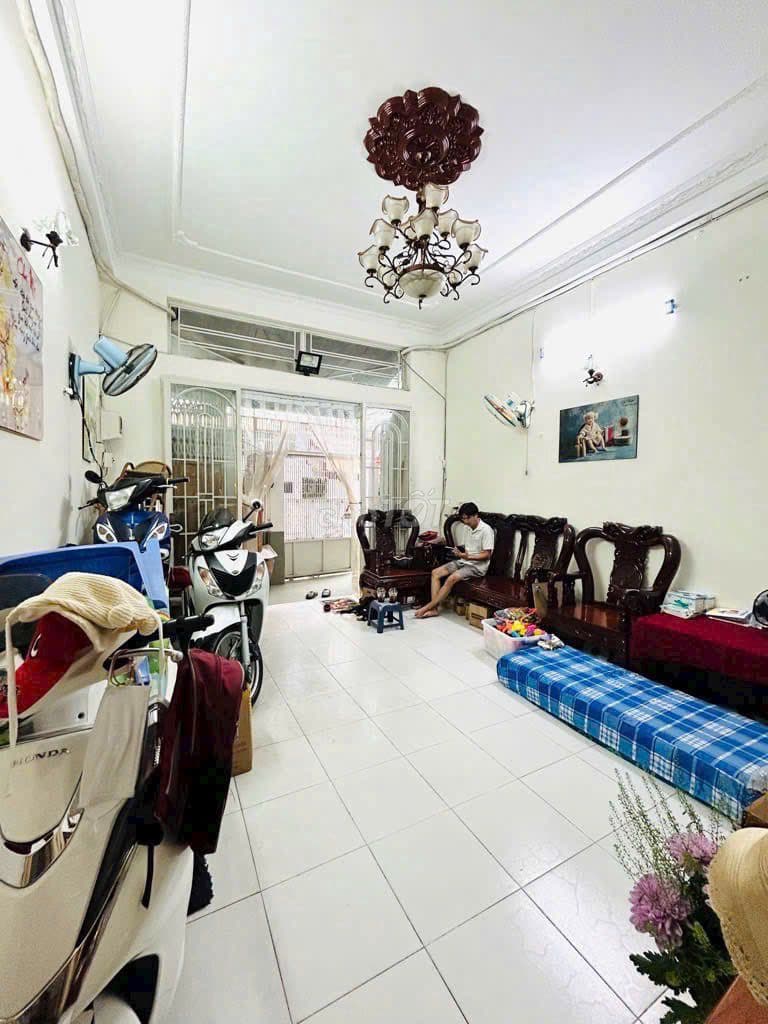 Bùi Văn Ba Q7 - DT 4.2x15m - Nhà 1 sẹc hẻm 4m thông - 4PN - 6.6 tỷ - Ảnh 3