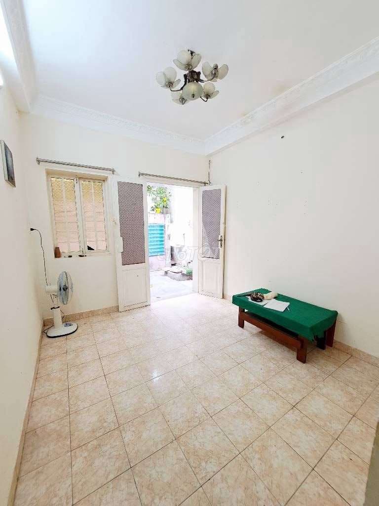 Phan Văn Trị , 3 tầng , 4 ngủ , 39m2 , 3tỷ9 , sổ hồng riêng