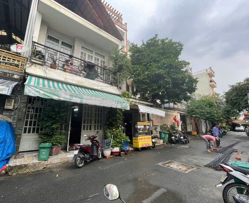 HẺM NHỰA 8M GÒ DẦU NGAY TÂN SƠN NHÌ. DT LỚN 5X26M. GIÁ NHỈNH 13 TỶ - Ảnh 2