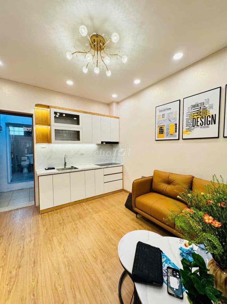 Chủ gửi bán TT Quỳnh Mai, ô tô tránh, 2 thoáng, 2PN full nội thất,60m2 - Ảnh 2