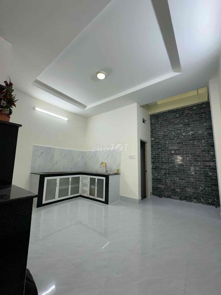 BÁN NHÀ 1 TRỆT 1 LẦU NGAY ĐƯỜNG SỐ 8 THÔNG KDC HỒNG LONG, Sổ Hoàn Công - Ảnh 3