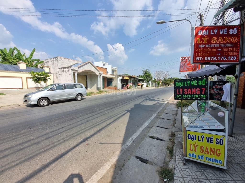 CHÍNH CHỦ BÁN NHÀ MTKD ĐƯỜNG MỸ HẠNH, ĐỨC HÒA, LONG AN, SHR, 242M2 THO - Ảnh 2