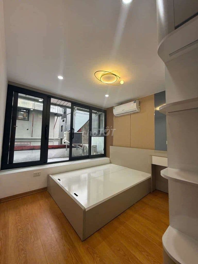 Tập thể Phùng Hưng, Hàng Mã, T2 70m 2PN, gần phố, KD Homestay OK, SĐCC