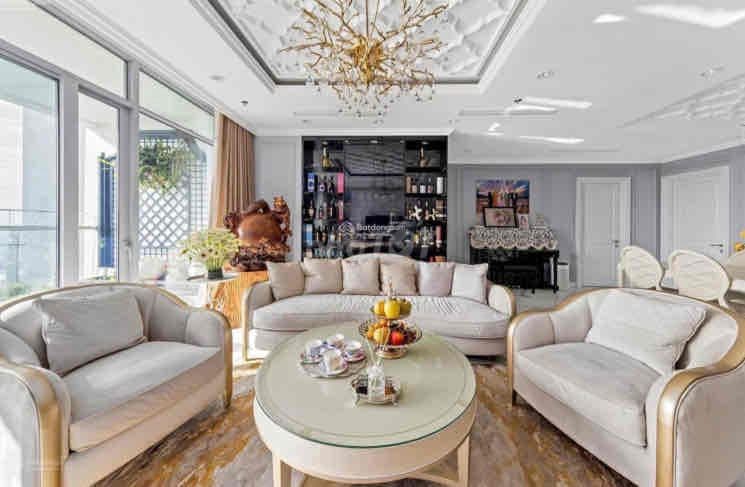 Bán gấp căn hộ 3PN, 2WC Giá 14tỷ DT: 115m2 tại Vinhomes Central Park