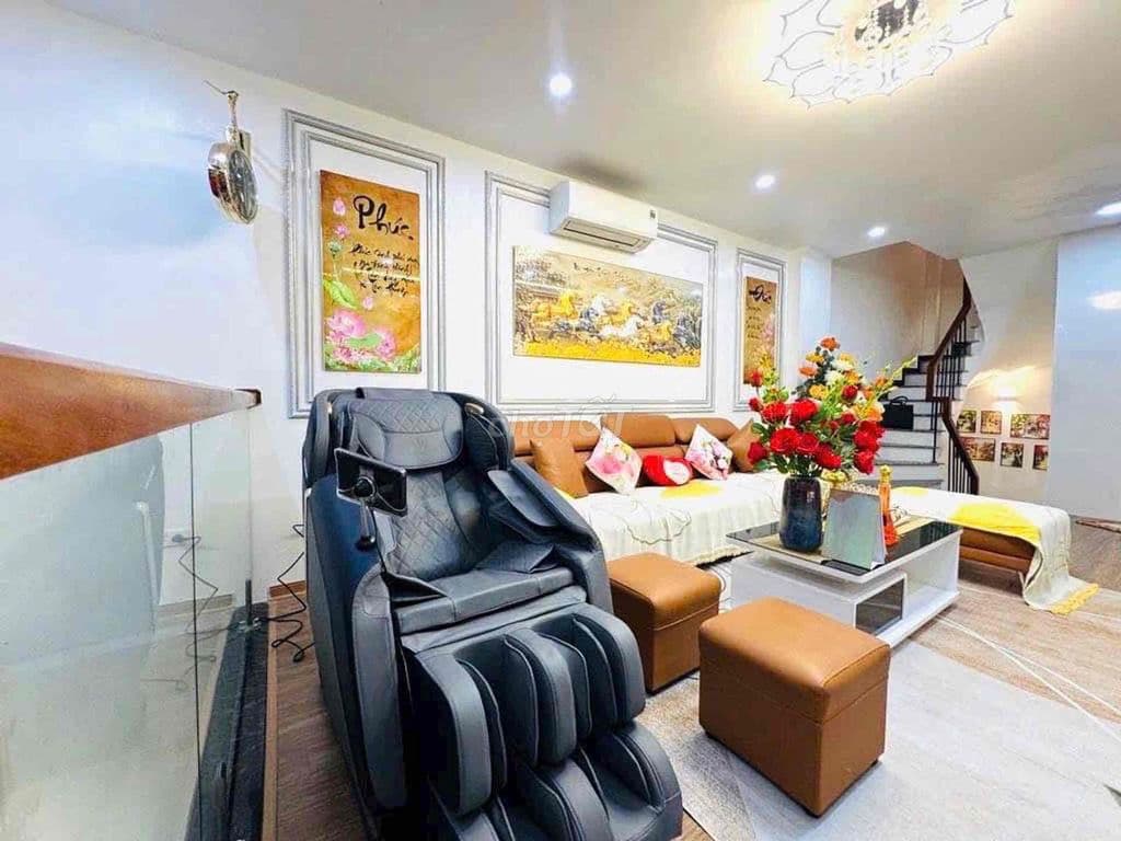 9.9 TỶ - 52M² - 5 TẦNG LÊ THANH NGHỊ - HAI BÀ TRƯNG - Ảnh 3