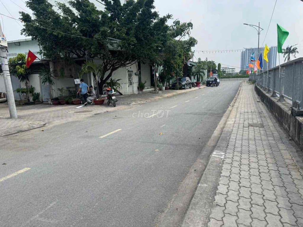 Hẽm 6m sát Bờ Sông SG thoán mát 8,5x12 chỉ 6,4 tỷ TL