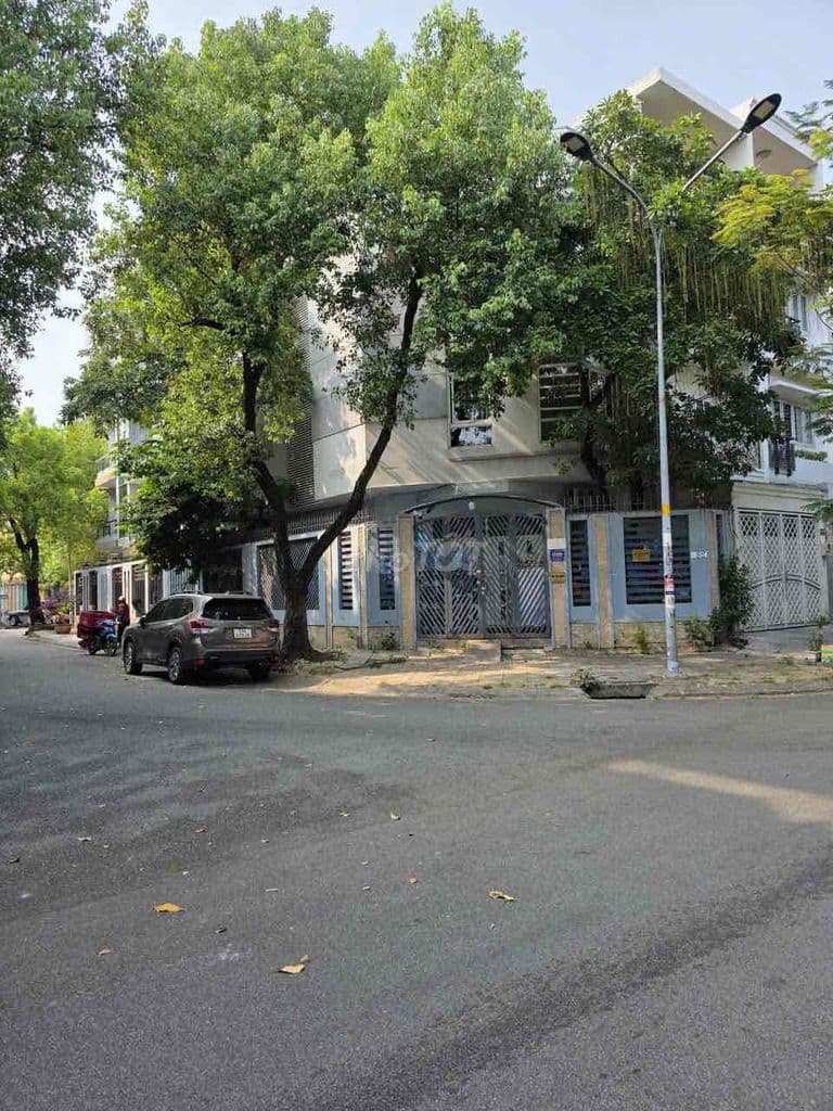 Nhà phố góc 2 mặt tiền đường số khu tân quy đông Q7