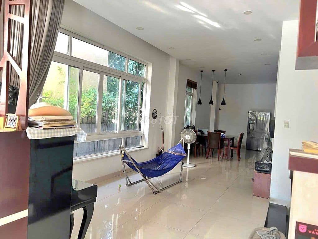 Nhà Mặt tiền, 5 Tầng có Hầm - Làng Tăng Phú, Quận 9 - Ảnh 3