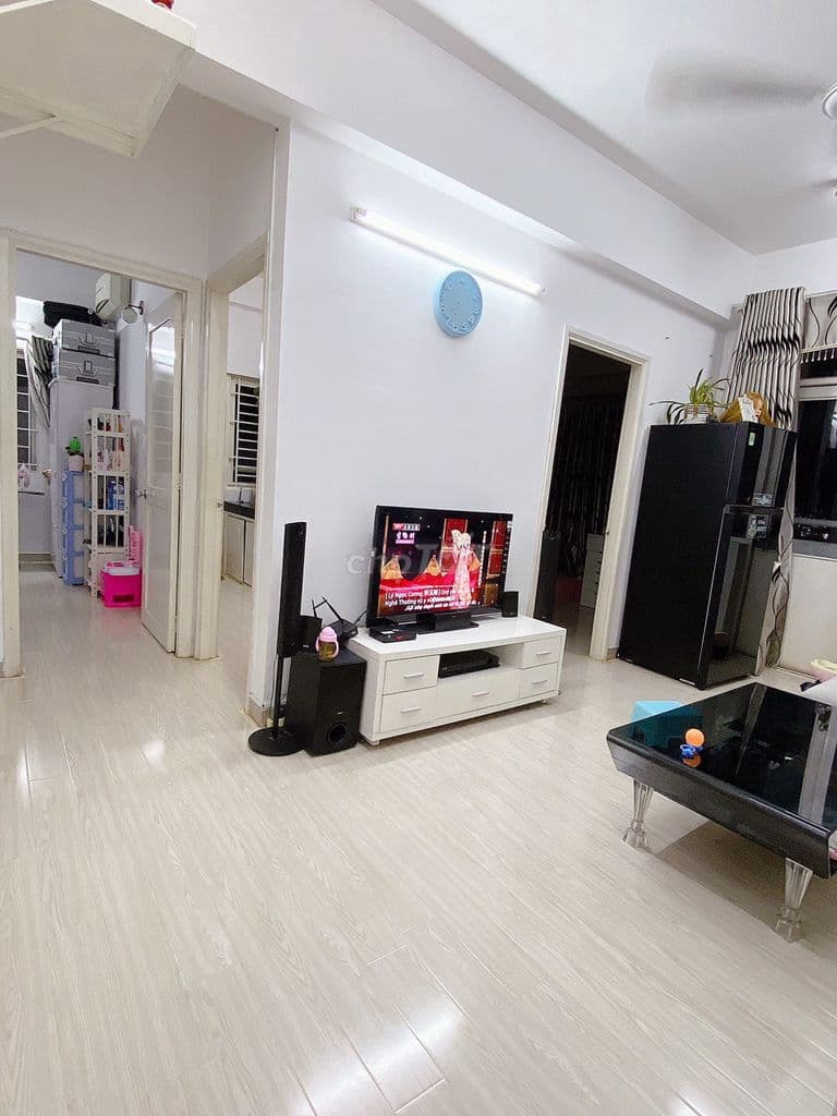 GIA ĐÌNH TÔI BÁN GẤP CC PHÚ THỌ 66M2 2PN GIÁ 3,5 TỶ - Ảnh 2