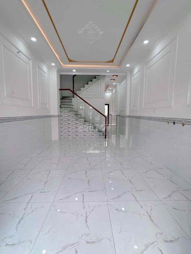 Lê Văn Quới, nhà 4 tầng, DT 4x14, đường thông, giá 6.x tỷ