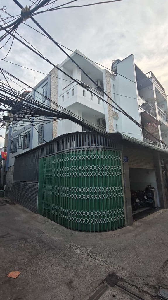 Nhà căn góc Hẻm 160 Nguyễn Văn Quỳ, Quận 7