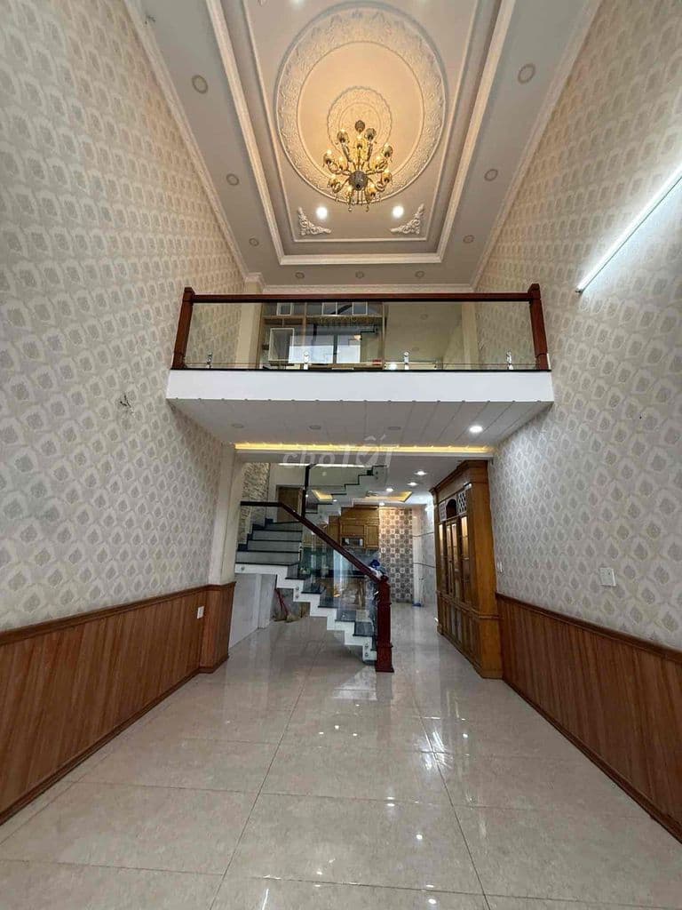 🏠 Nhà Đẹp Trường Chinh – 5 Tầng, Hoàn Công Đủ, Vào Ở Ngay