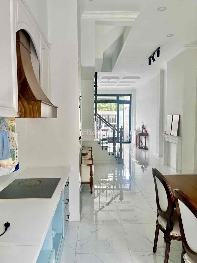 183m2 SÀN, 4 TẦNG HOÀN CÔNG, NỘI THẤT CAO CẤP, NGAY NGUYỄN DUY TRINH - Ảnh 3