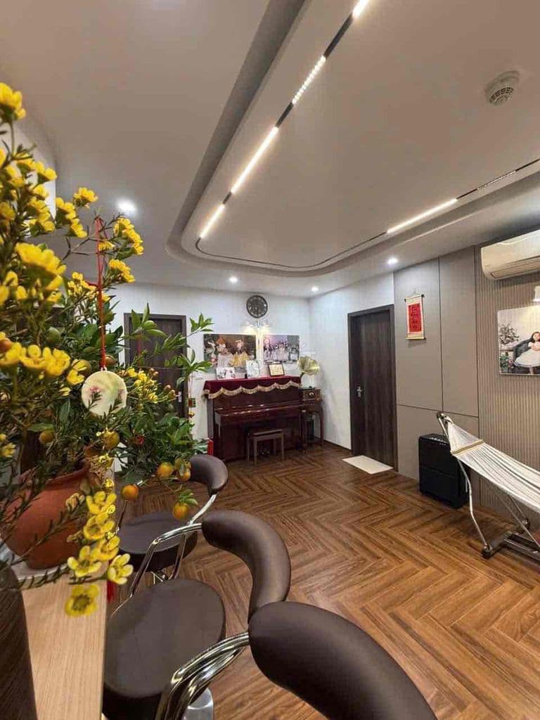 Chính chủ tôi bán căn hộ 3PN trục 01 view đẹp *** tại A10-NTY