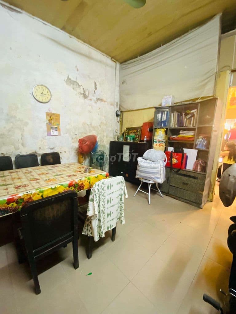 Nhà phố Khâm Thiên vị trí vamgf đắc địa,buôn bán sầm uất - Ảnh 3