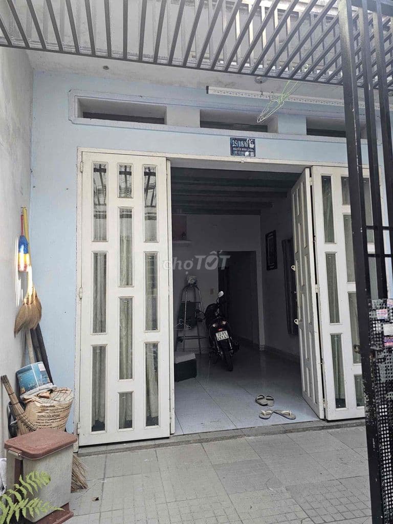 Bán nàh 1 trệt 1 lầu 60m2 4.2mx15m chỉ 3 Tỷ 850 triệu 1 lầu 3 phòng - Ảnh 2