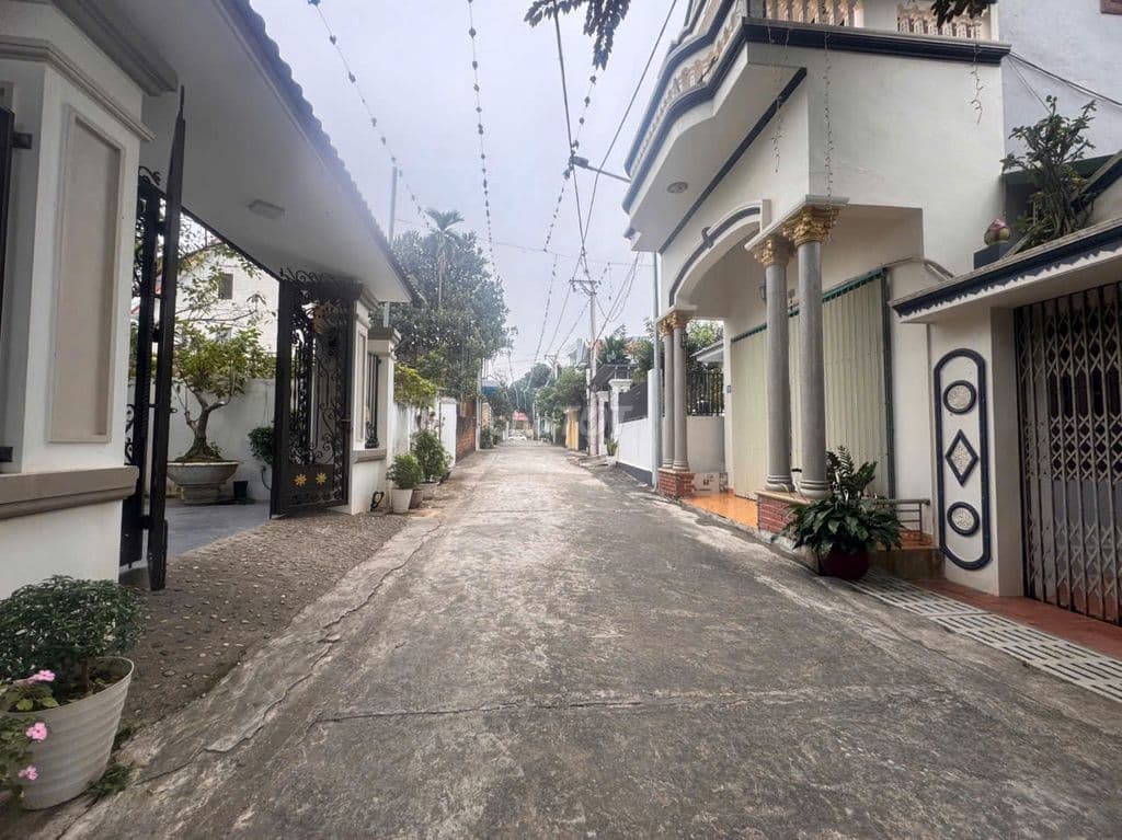 100M2 FULL ĐẤT Ở, GẦN NGÃ 4 LỤC QUÂN