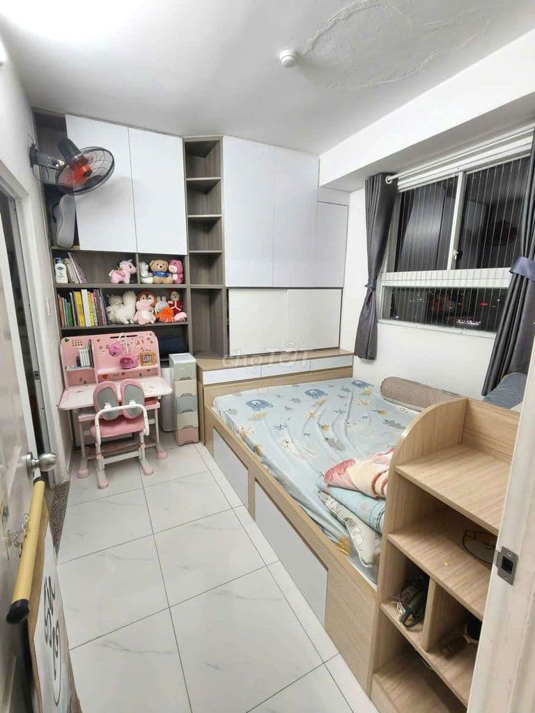 Bán căn hộ Sen Hồng, block C, 1.85ty/2PN,2WC/50m2 có nội thất, sổ sẵn - Ảnh 2