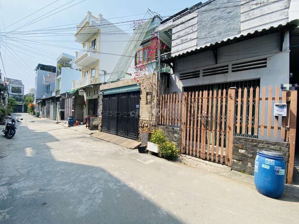 BÁN NHÀ 5PN, 5WC TĂNG NHƠN PHÚ QUẬN 9, NGANG 5, 90M²-SHR-Chỉ 6,95 tỷ