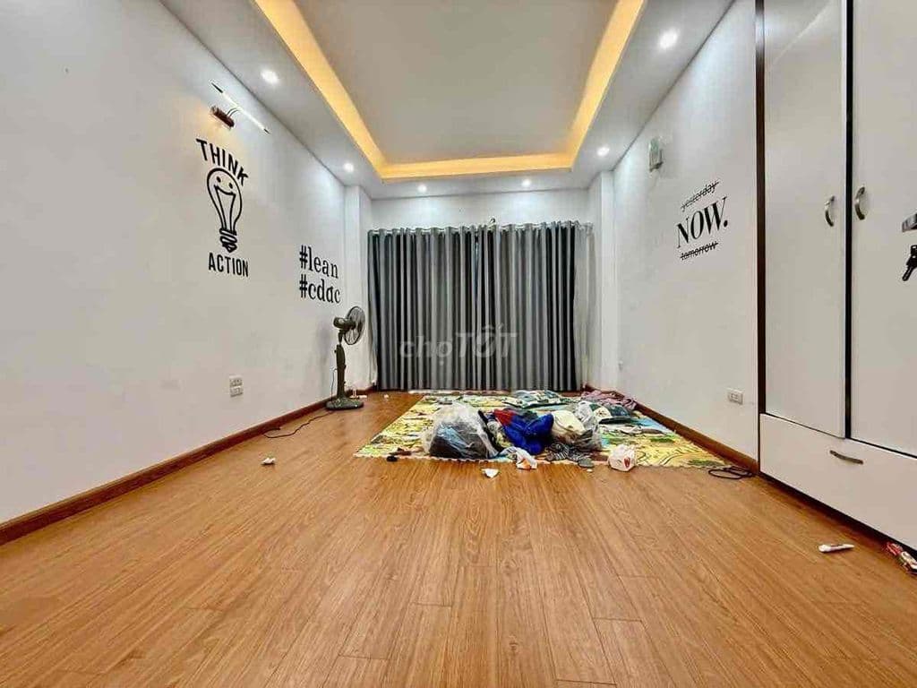 Siêu Phẩm Tây Hồ 40m2 - 5 Tầng - Ở Ngay - Gần Phố - Giá 10 Tỷ - Ảnh 3