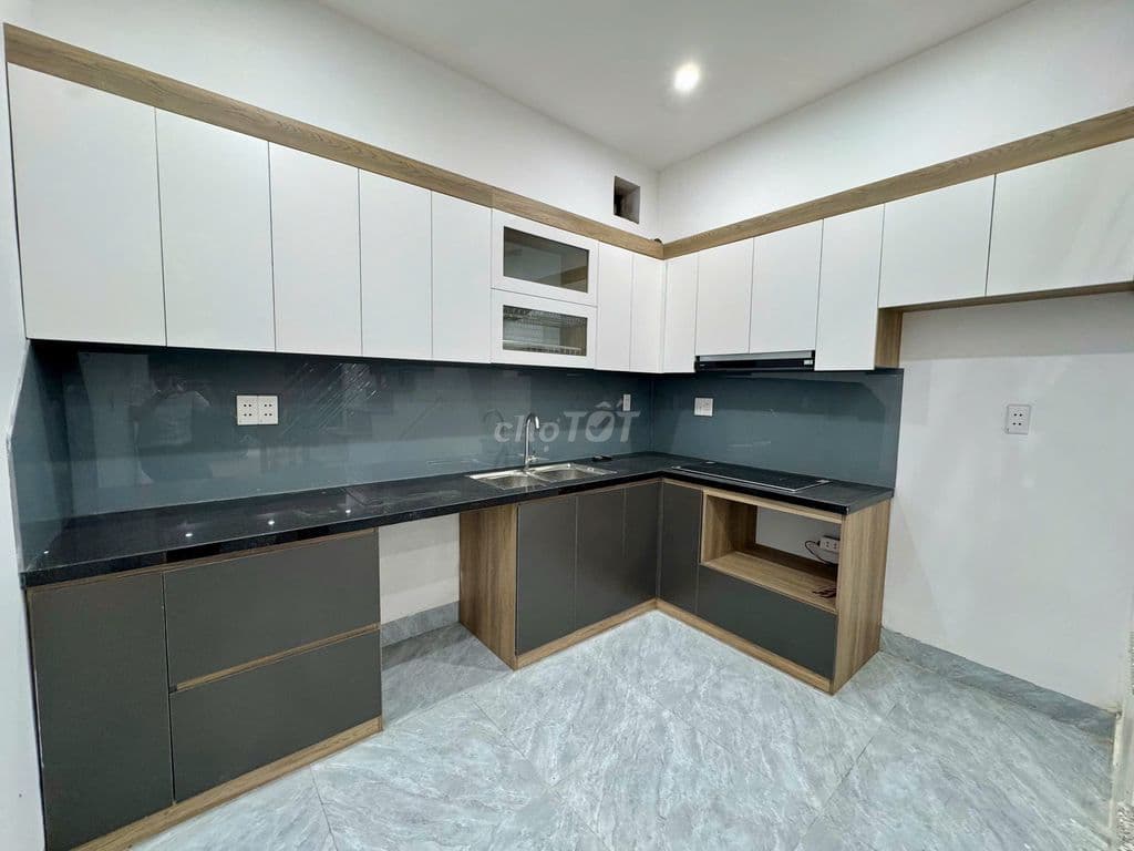 NHÀ ĐẸP, GẦN PHỐ, GẦN Ô TÔ, TRỤC ĐƯỜNG MỞ RỘNG, TƯƠNG LAI GIA TĂNG - Ảnh 3